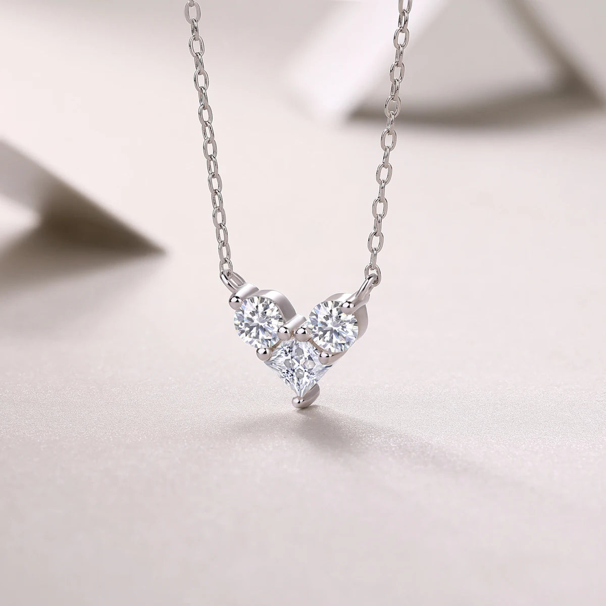 Colar Coração Moissanite